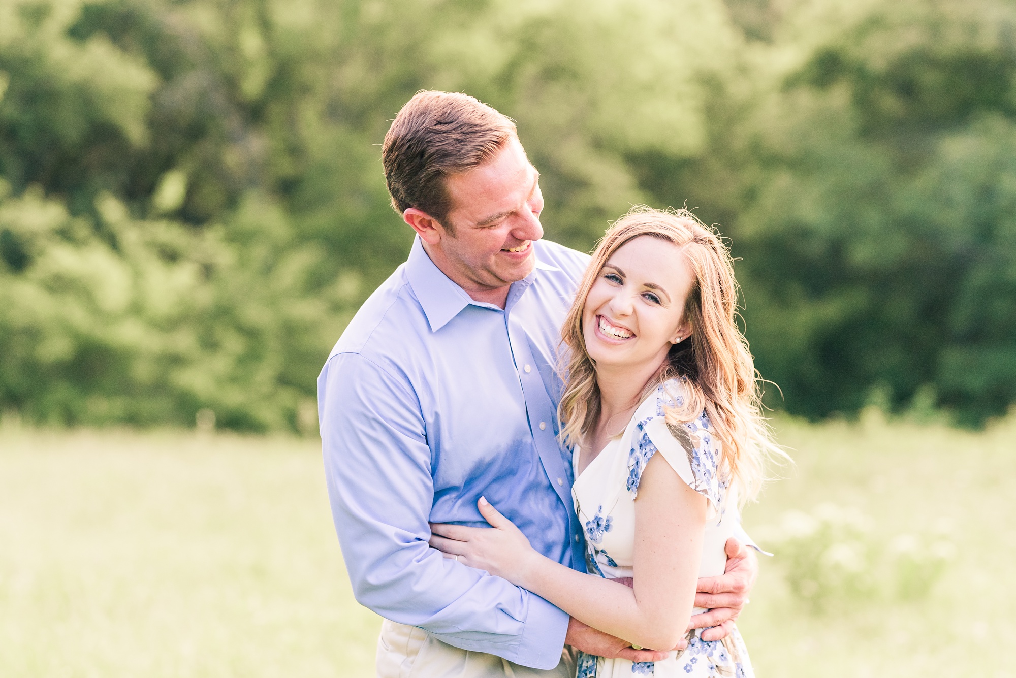 Summery White Rock Lake Engagement in Dallas