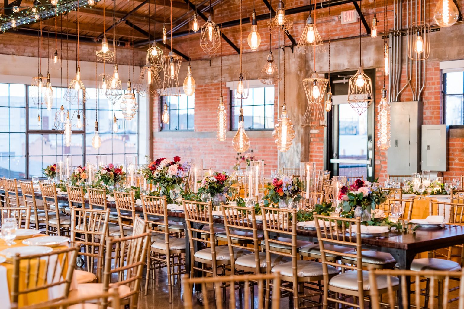 A Winter Wedding at Hickory Street Annex in Dallas